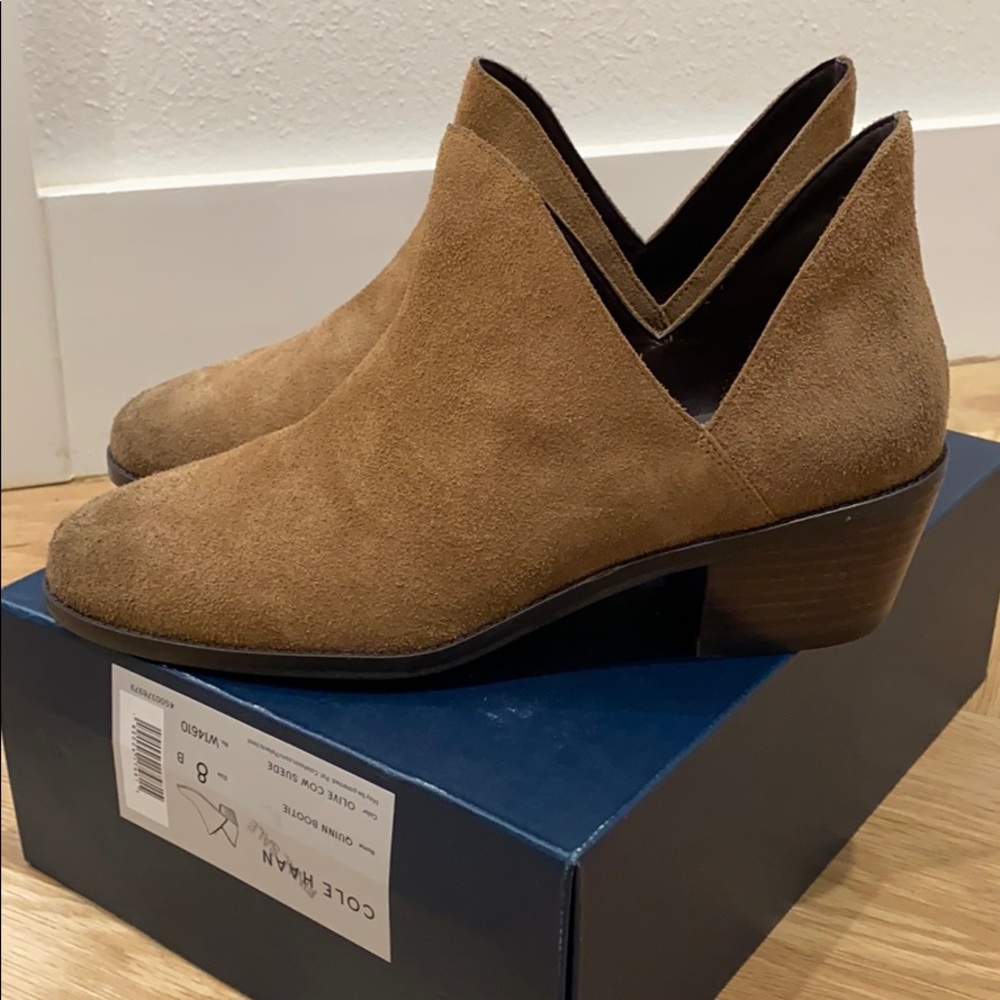New Women’s Cole Haan Quinn Bootie size 8